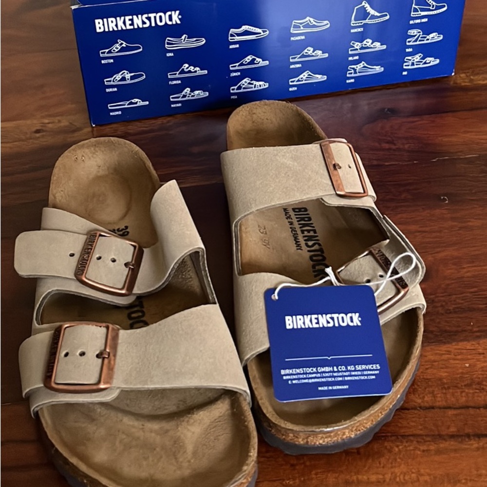 NWT Birkenstock Arizona
